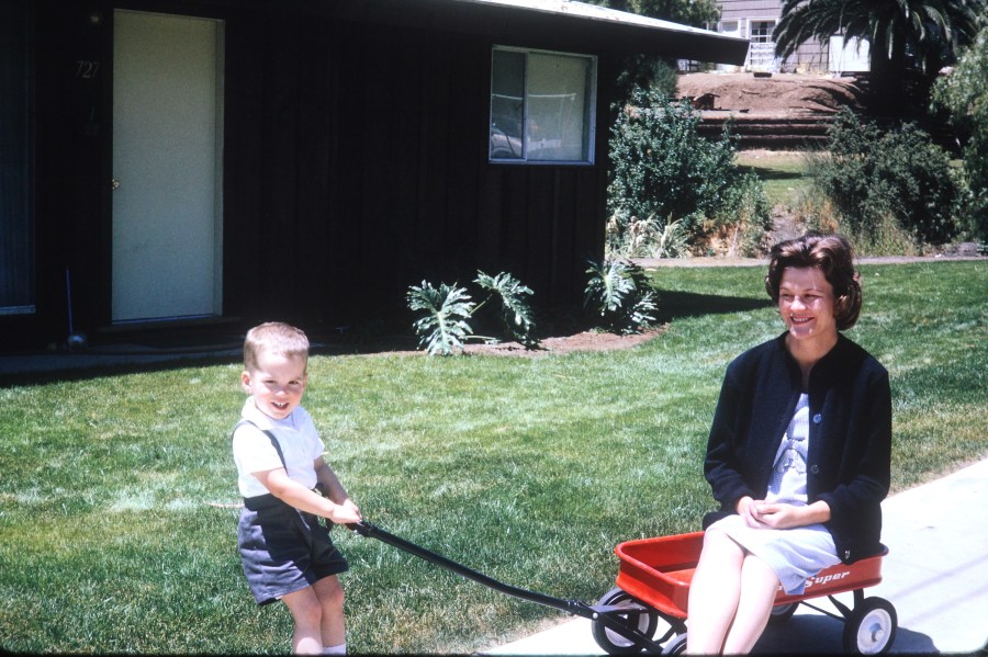 74771893-SLD-004-0011